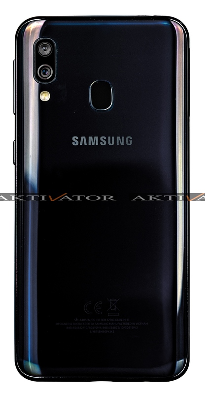 Смартфон Samsung Galaxy A40 64 ГБ Black